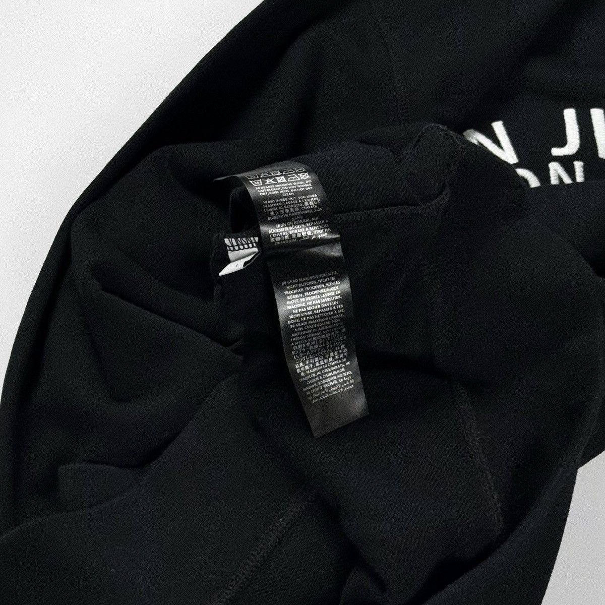 Other JW Anderson Swirl Logo Sweatshirt Size US L / EU 52-54 / 3 - 6 Thumbnail