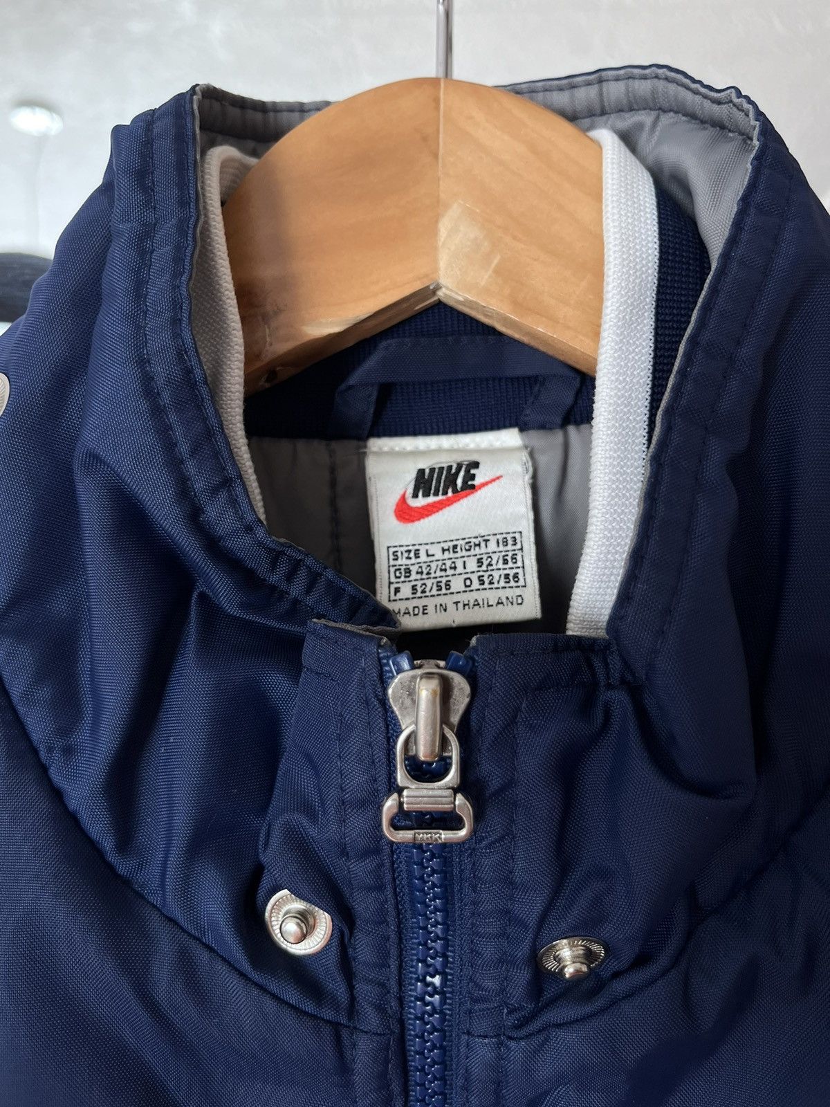 Nike Vintage Nike Nylon Track Jacket Big Logo Y2K Oversized Boxy Size US L / EU 52-54 / 3 - 13 Thumbnail