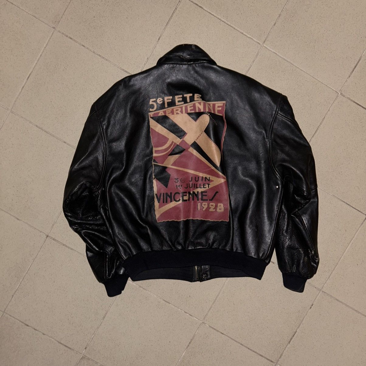 Avirex Vintage Leather Styled Aviation Retro Bomber Vincennes 1928 Size US L / EU 52-54 / 3 - 1 Thumbnail