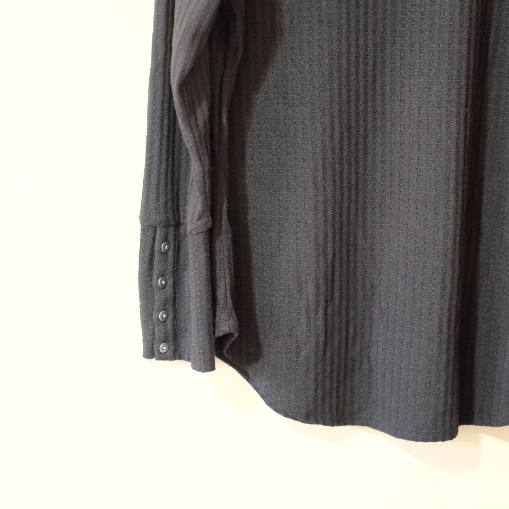 Vintage CHASER Women's XXL Thermal Shirt Sweater Tunic Black Knit Lightweight Casual Round Neck Long Sleeve 62% Polyester 35% Rayon 3% Spandex Regular Size XXL / US 16-18 / IT 52-54 - 3 Thumbnail
