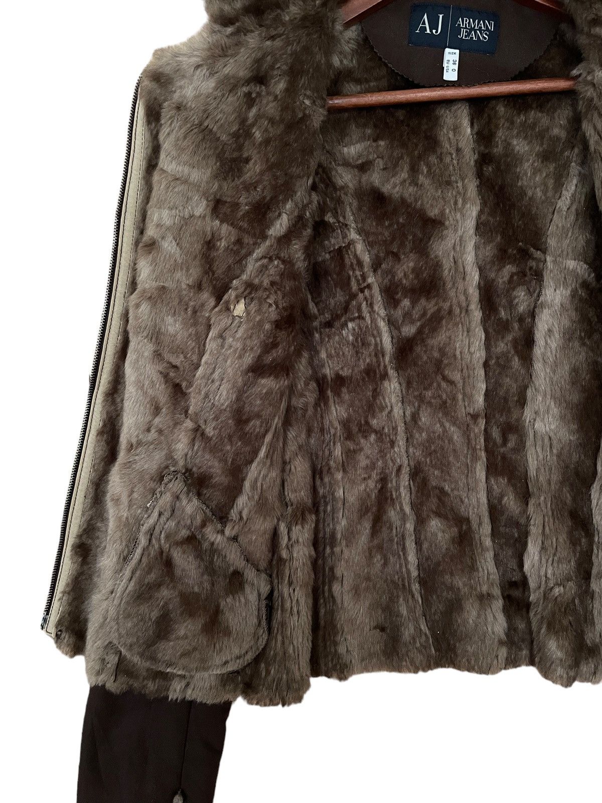 Armani Vintage Brand Armani Jeans Fur Leather Jacket 2000s Size US M / EU 48-50 / 2 - 12 Thumbnail