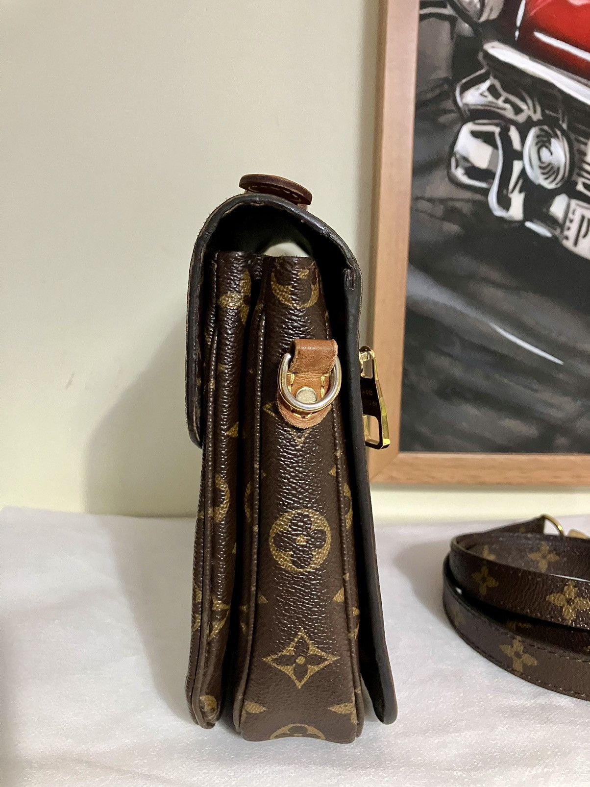 Louis Vuitton Louis Vuitton Pochette Metis Size ONE SIZE - 3 Thumbnail