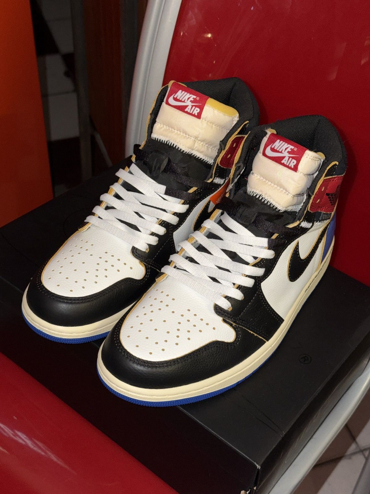 Fragment Design × Nike Nike Jordan 1 x Fragment x Union LA High Retro Shoes Size US 10.5 / EU 43-44 - 2 Thumbnail