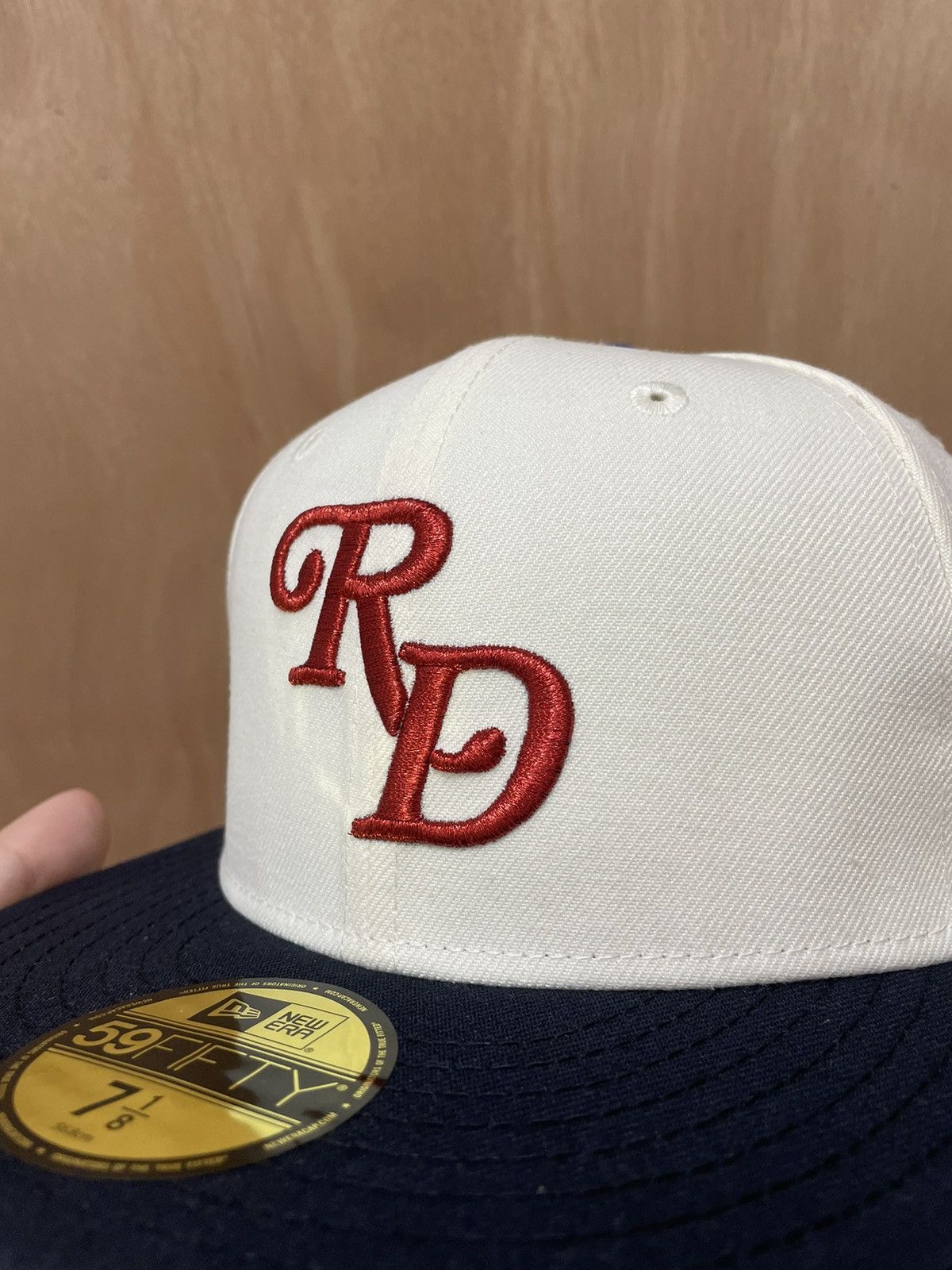 New Era Hat club exclusive Dominican Republic 7 1/8 Size ONE SIZE - 3 Thumbnail