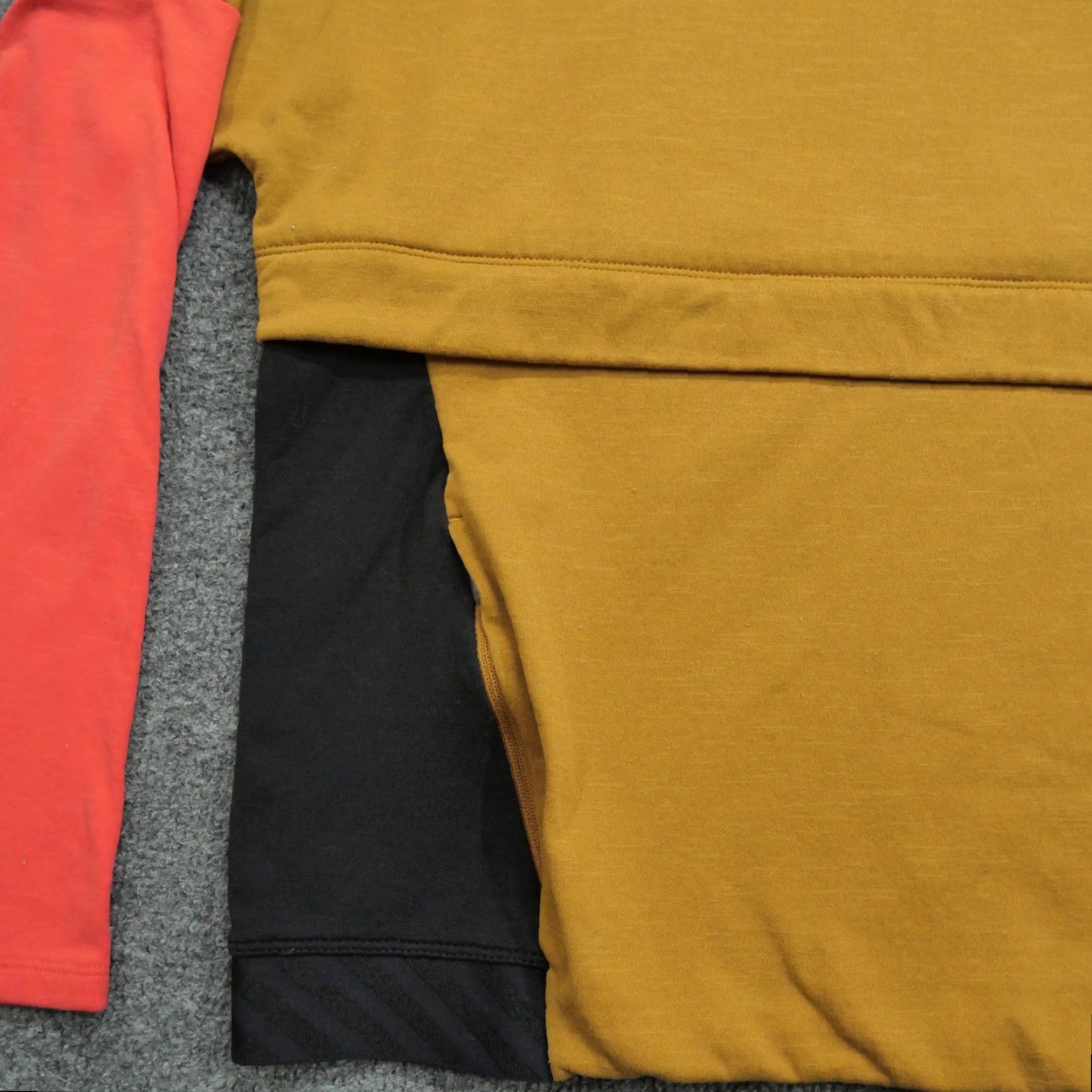 Nike Nike Sweatshirt Womens XL Yellow Black Pullover Running Dri Fit Kangaroo Pocket Size XL / US 12-14 / IT 48-50 - 5 Thumbnail