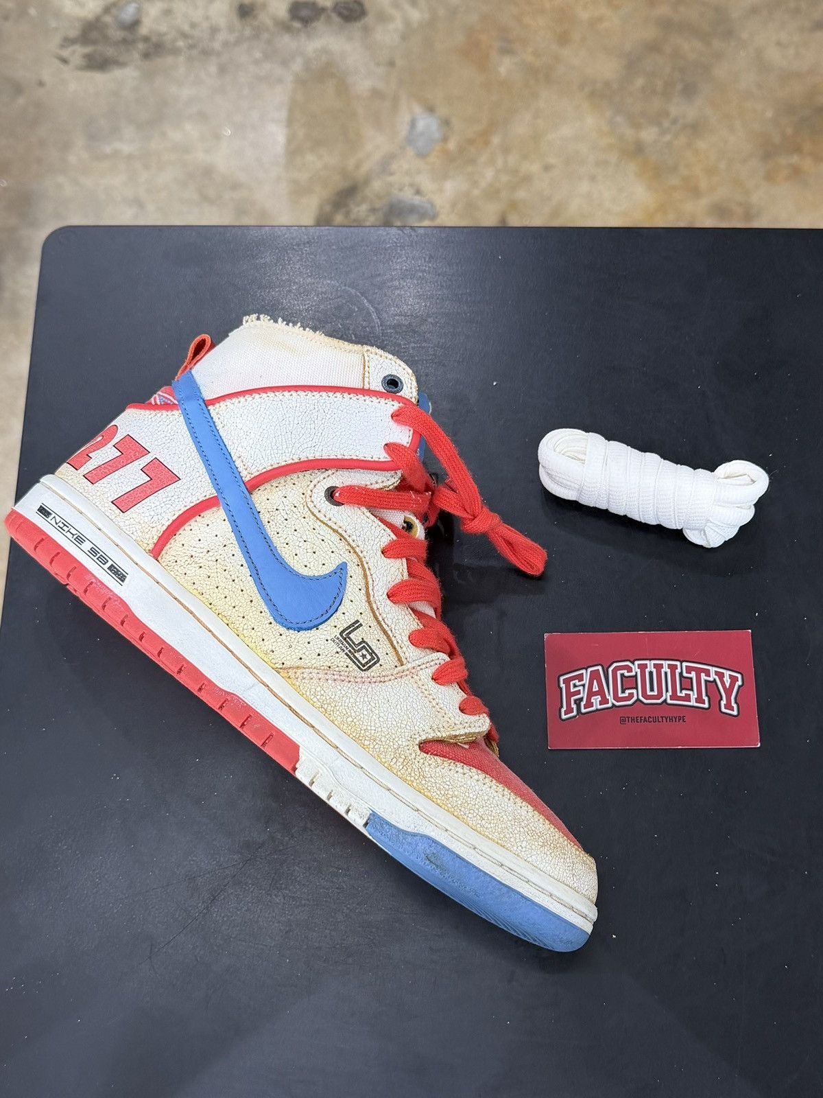 Nike Nike SB Dunk High Ishod Wair X Magnus Walker Size 9 (2021) Size US 9 / EU 42 - 11 Thumbnail