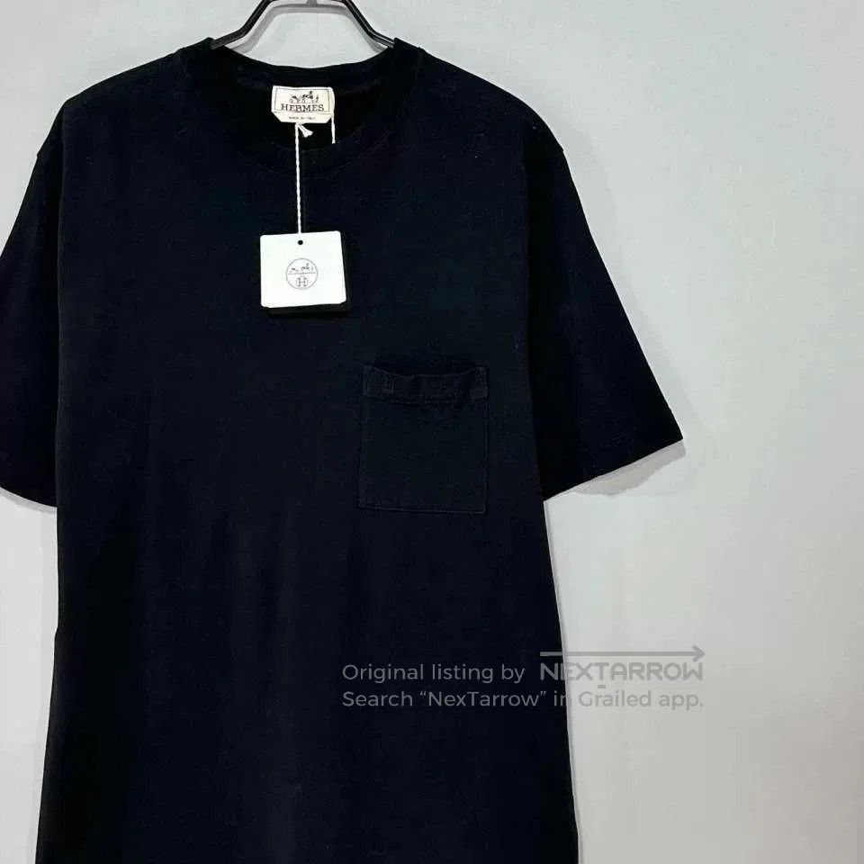 Hermes HERMES Black Round Neck Short Sleeve. Size US XL / EU 56 / 4 - 2 Thumbnail