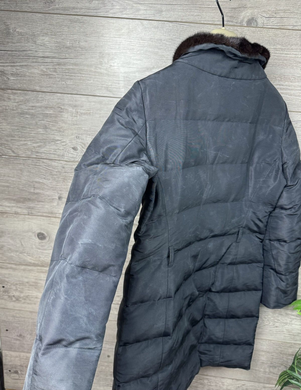 Prada Prada Luxury Puffer down jacket with mink collar Size M / US 6-8 / IT 42-44 - 18 Thumbnail