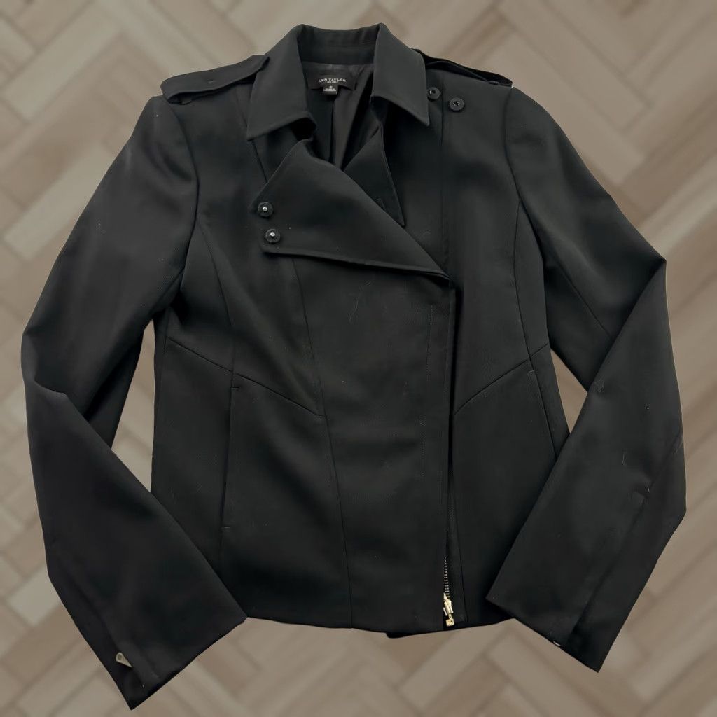 Ann Taylor Ann Taylor Blazer Wool Blend Full Zip Jacket Women's 6 Black Size M / US 6-8 / IT 42-44 - 1 Thumbnail