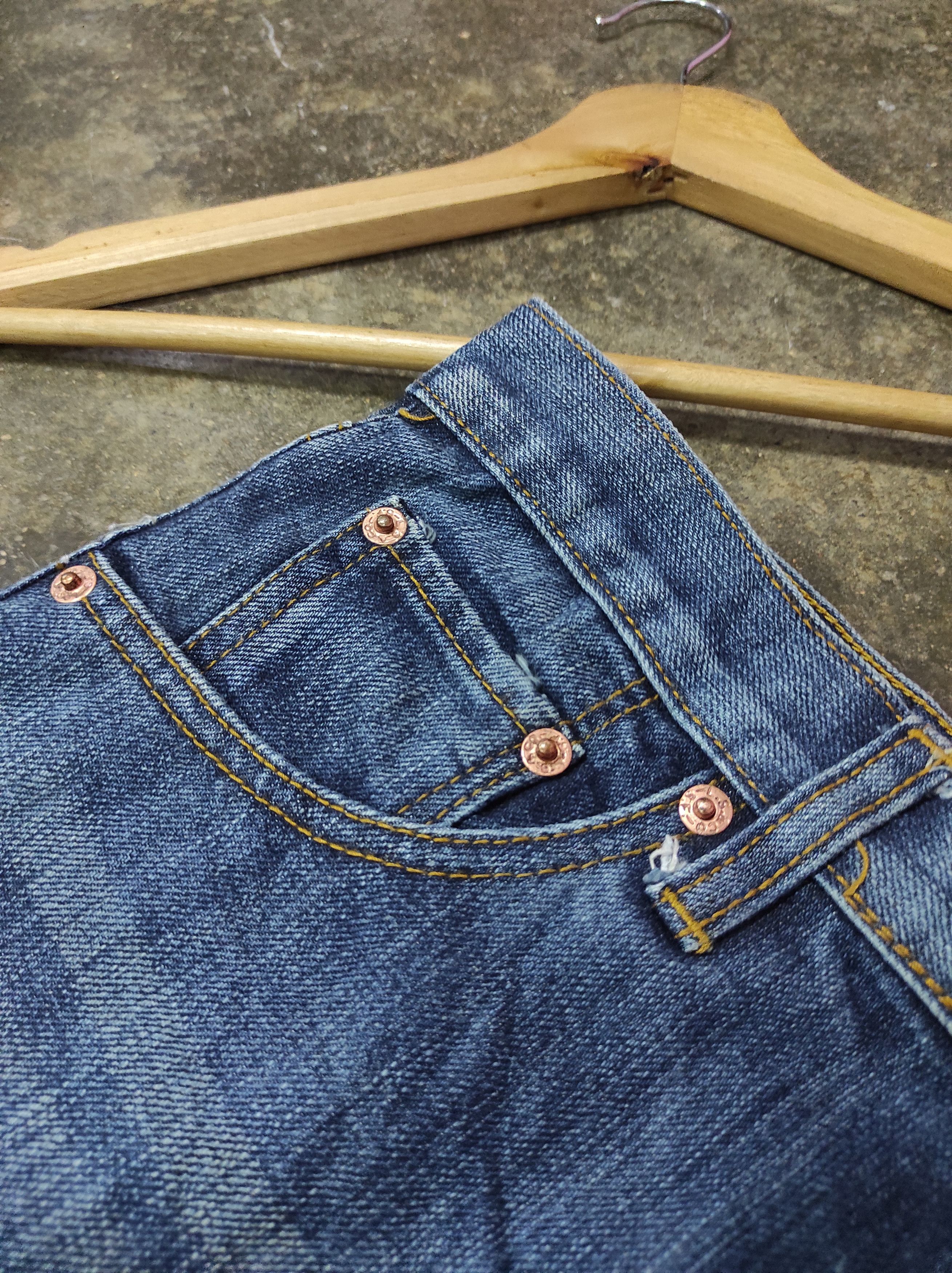 LVC × Levi's Vintage Clothing LEVIS 501XX BIG E VINTAGE DISTRESSED DENIM JEANS Size US 33 - 5 Thumbnail