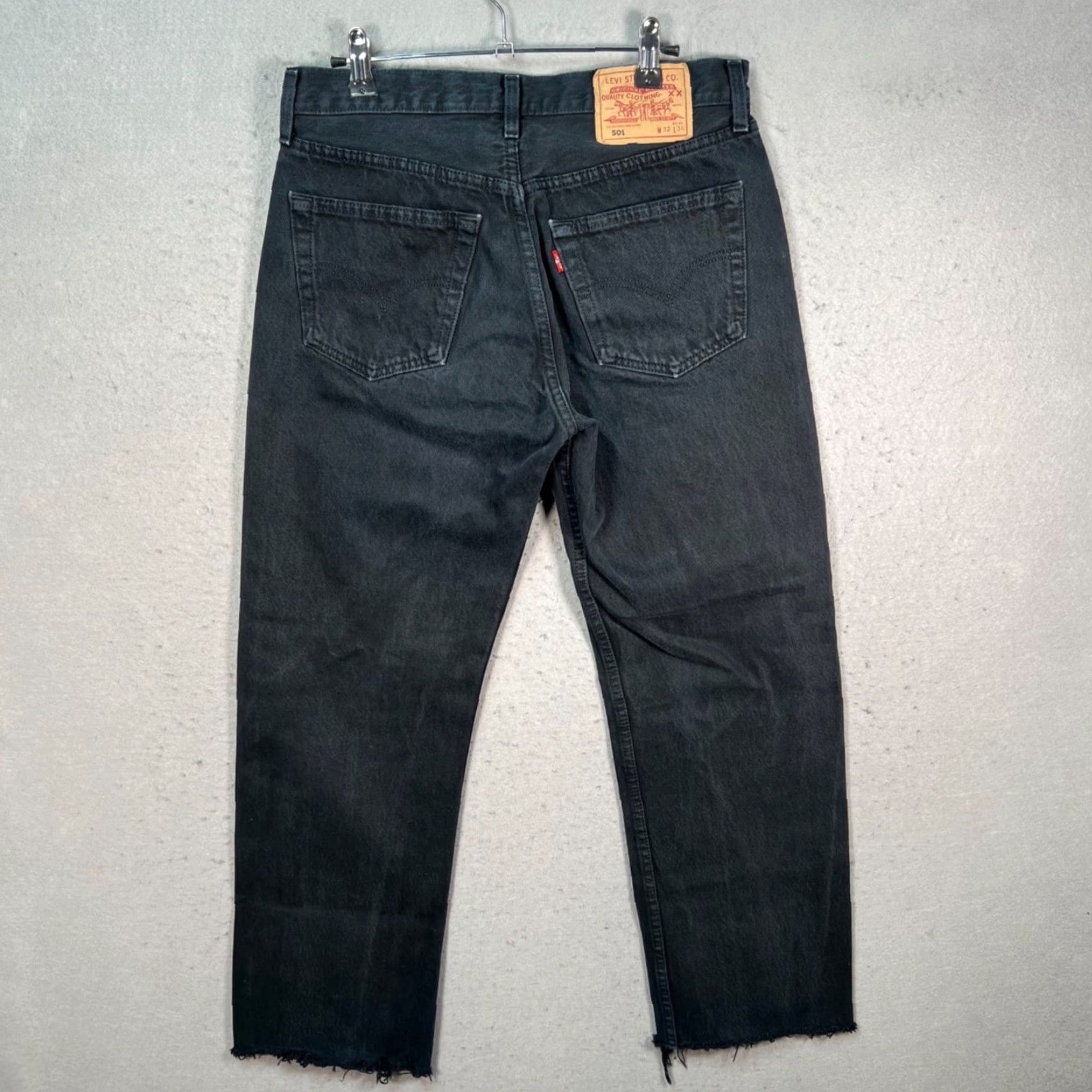 Levi's Levis 501 Jeans Mens Black Denim Straight Distressed Hem 32x27 Regular 5-Pocket denim Levi's 501 Series Mens Jeans Size US 32 / EU 48 - 2 Thumbnail