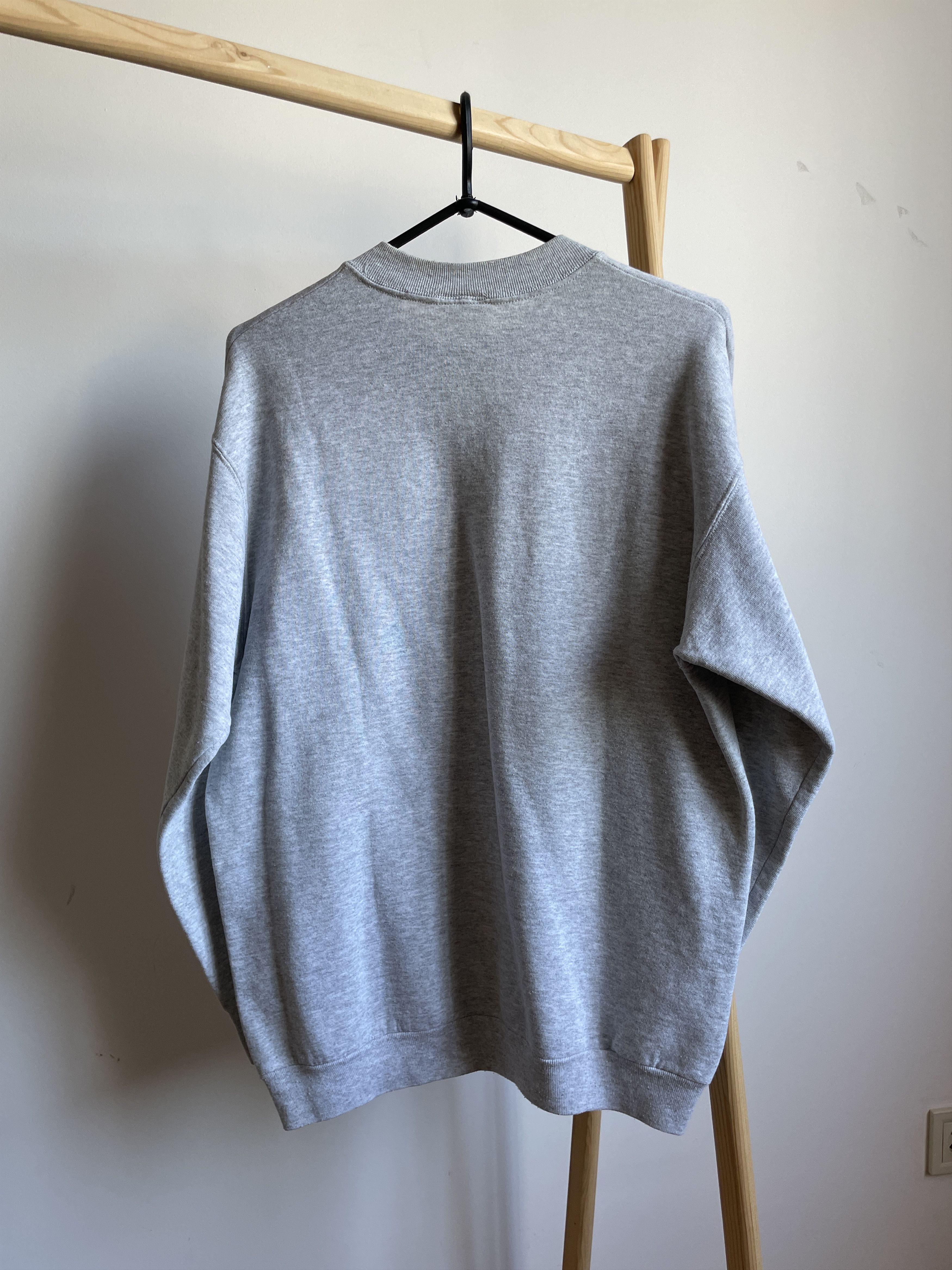 Vintage × Warner Bros Looney Tunes Vintage Wile E. Coyote 1997 Sweatshirt Size M Size US M / EU 48-50 / 2 - 2 Thumbnail