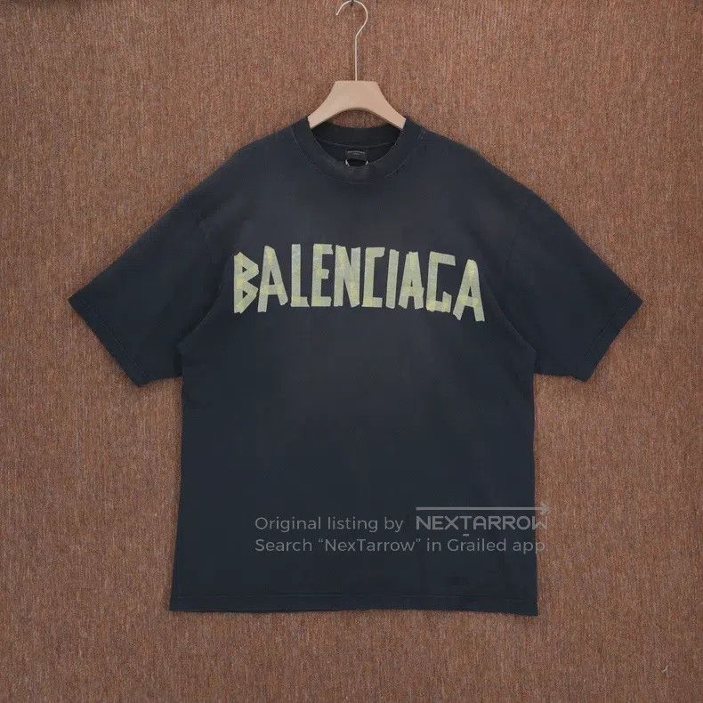Balenciaga Balenciaga Logo Printed Round Neck Short Sleeve Size US M / EU 48-50 / 2 - 1 Thumbnail