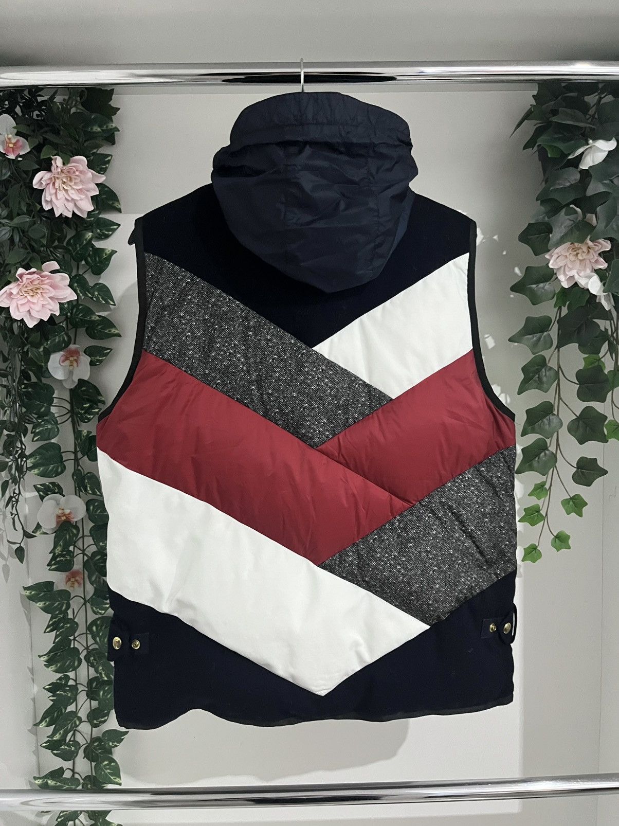 Moncler 2010s Moncler Gamme Bleu Puffer Vest Size US L / EU 52-54 / 3 - 4 Thumbnail