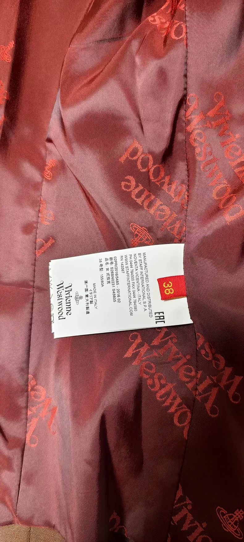 Vivienne Westwood Vivienne Westwood A red-tasseled suit jacket Size XS / US 0-2 / IT 36-38 - 5 Thumbnail