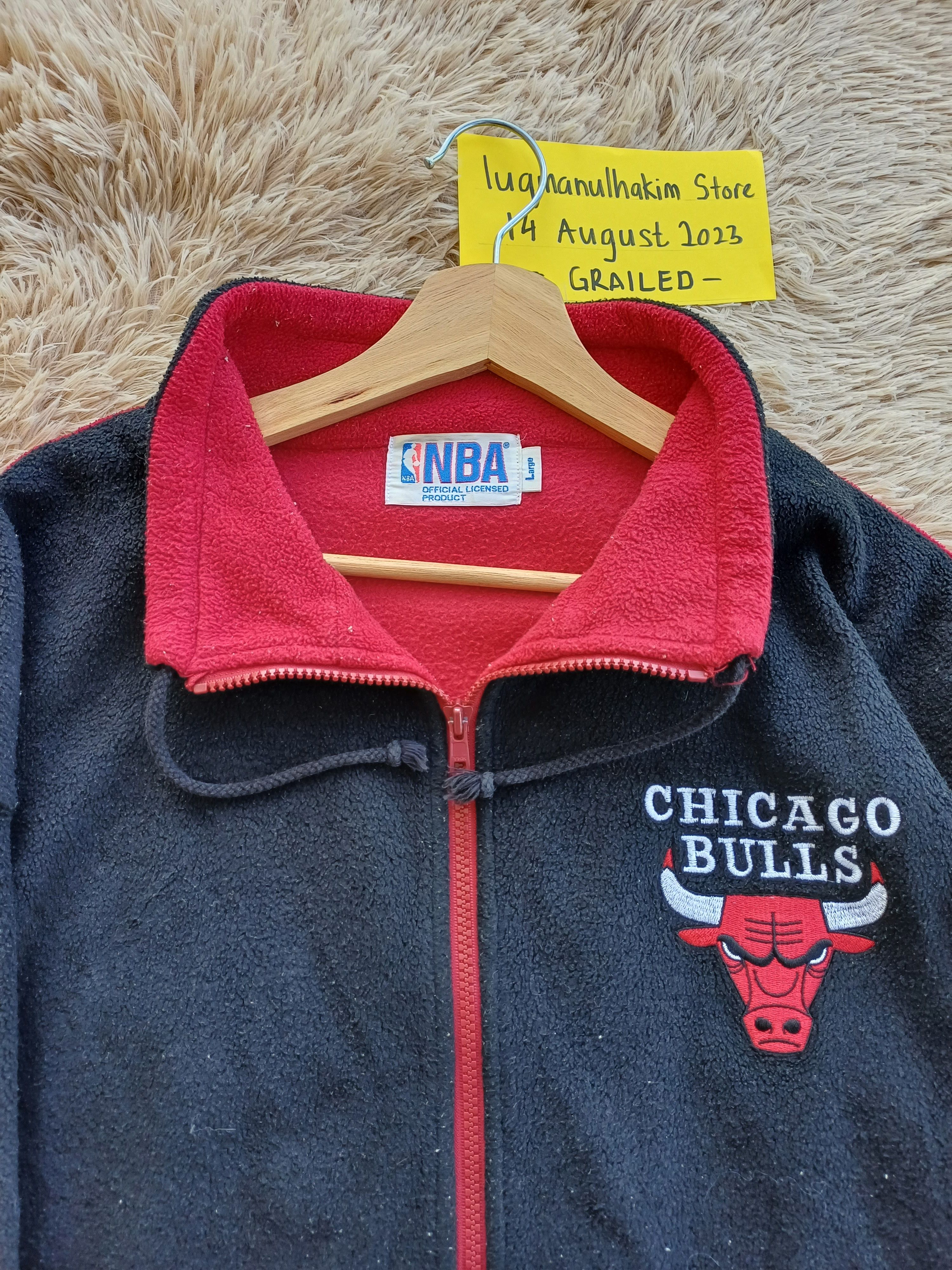 NBA Vintage Chicago Bulls NBA Sweater Size US L / EU 52-54 / 3 - 9 Thumbnail