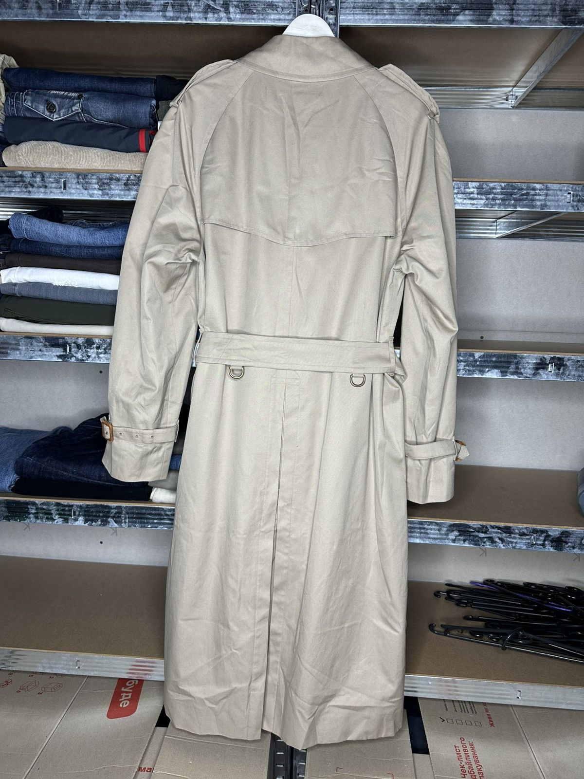 Burberry Burberrys Men’s Long Trench Coat – Double Breasted Size 52 Size US L / EU 52-54 / 3 - 16 Thumbnail