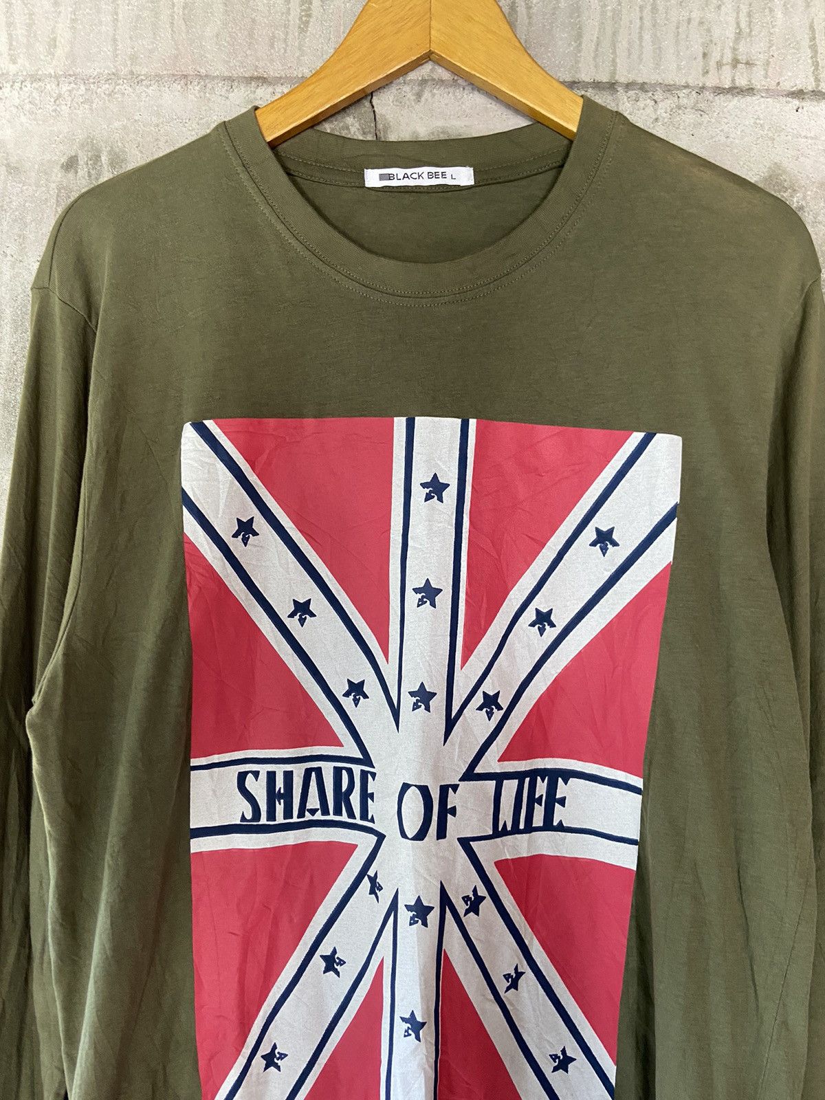 Japanese Brand SHARE OF LIFE BLACK BEE LONG SLEEVE Size US L / EU 52-54 / 3 - 4 Thumbnail