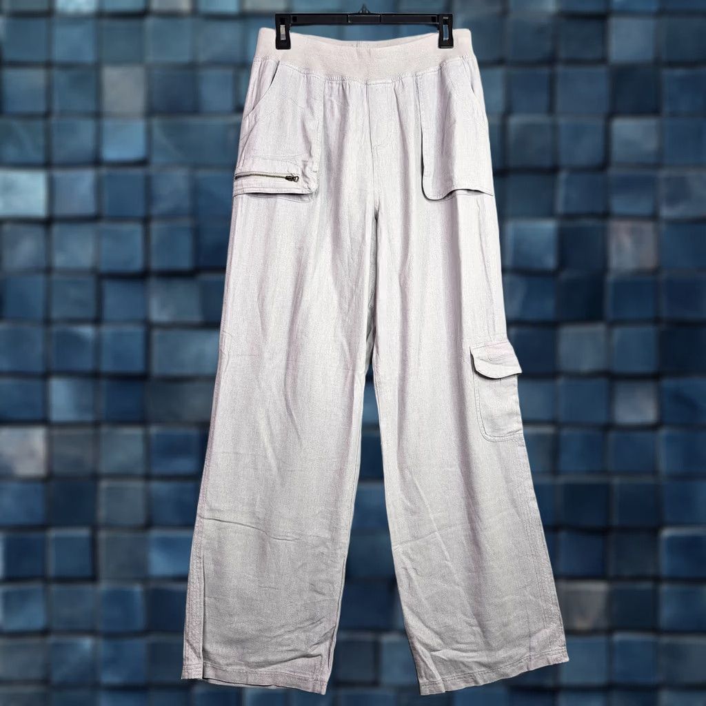 Soft Surroundings Soft Surroundings Cargo Linen Pants Beige Size TM Tall M Women Relaxed Cargo Pants Linen Beige M Tall Women Size 32" / US 10 / IT 46 - 1 Thumbnail