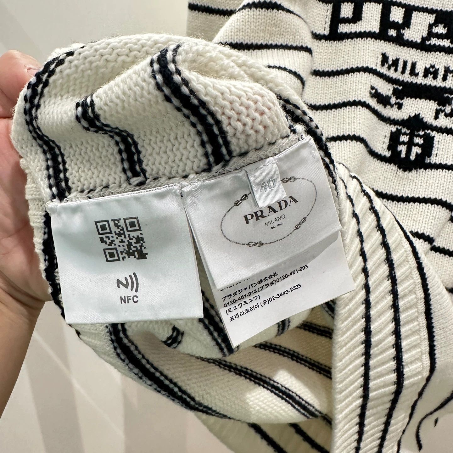 Prada Prada 24FW Striped Slogan Lettering Wool Sweater 40 Size S / US 4 / IT 40 - 4 Thumbnail
