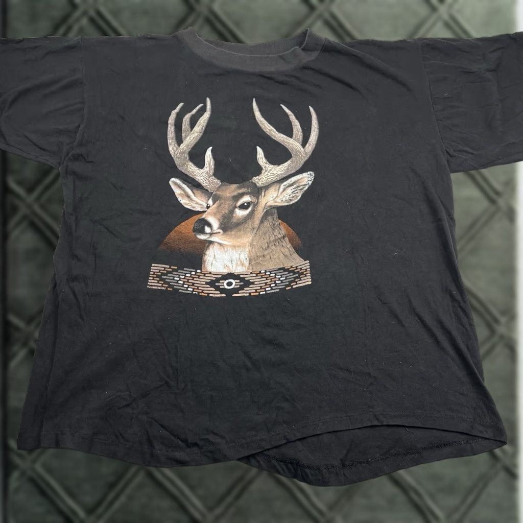 Vintage VINTAGE Gilden Deer Buck Nature Shirt Black L Men 90s Wildlife Graphic Print Short Sleeve Crew Neck Cotton USA Size US L / EU 52-54 / 3 - 1 Thumbnail