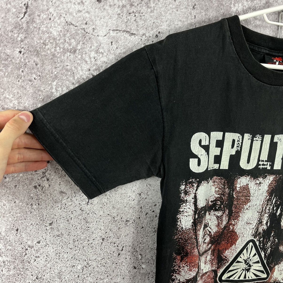 Band Tees × Vintage Vtg 90’s Sepultura Roorback Distressed Deadstock Rock Tee Size US S / EU 44-46 / 1 - 4 Thumbnail