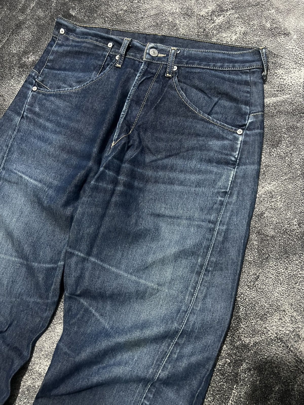 Levi's Levi’s Engineered Button Fly Jeans Size US 32 / EU 48 - 2 Thumbnail