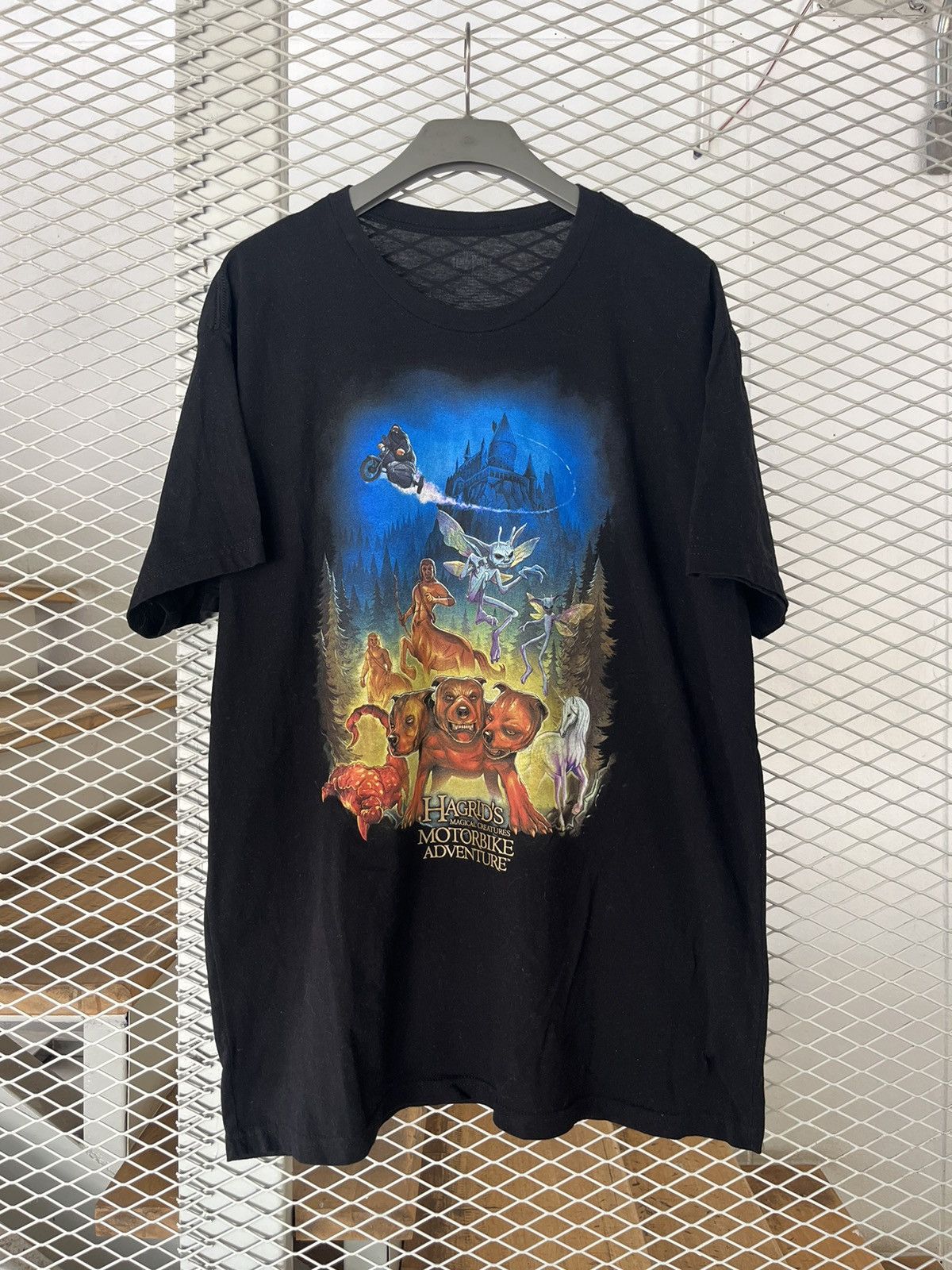 Other HAGRID’S Magical Creatures Motorbike Adventure Film Tshirt Size US XL / EU 56 / 4 - 2 Thumbnail