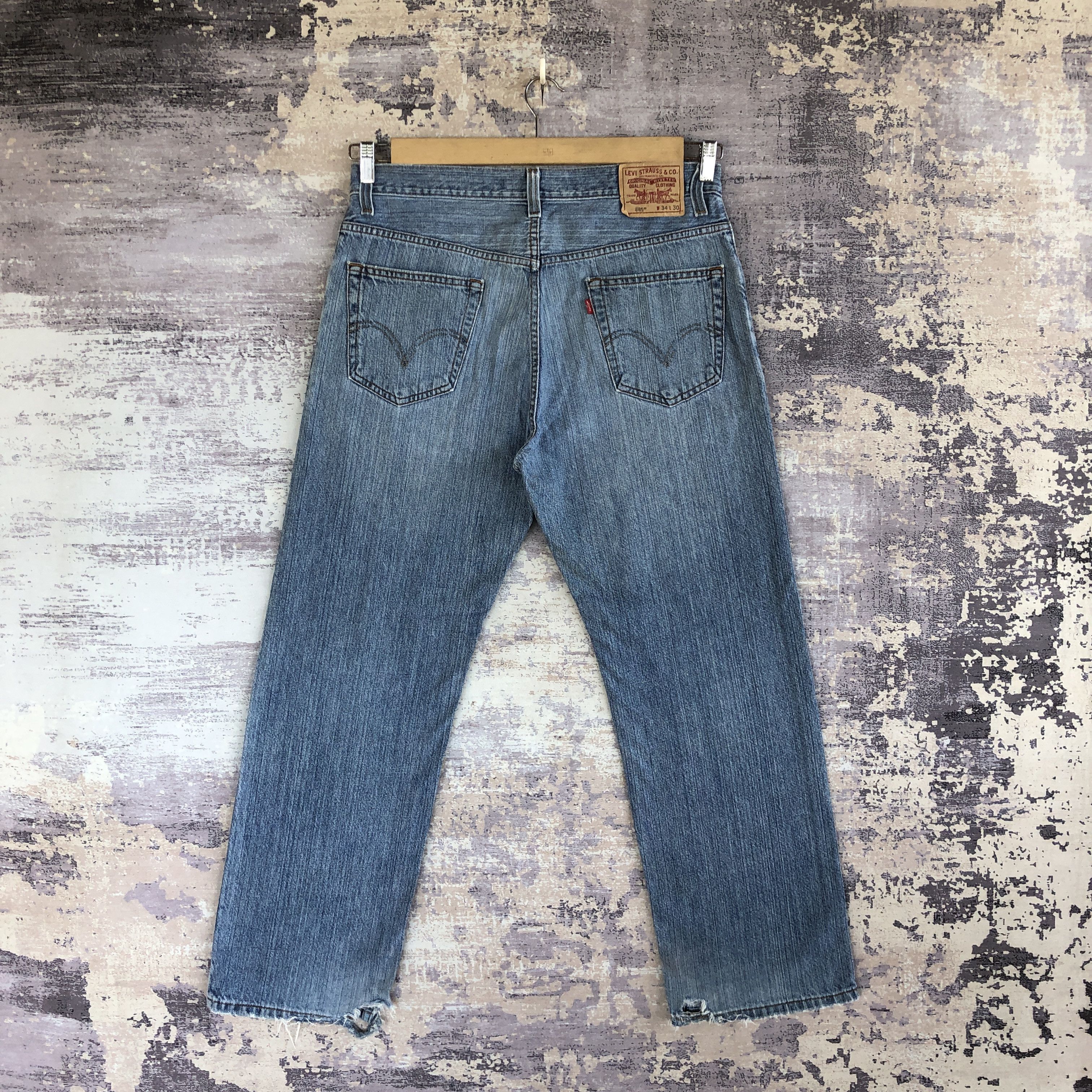 Levi's Vintage Levis 559 Baggy Jeans Levi's Light Wash Faded Denim Size US 34 / EU 50 - 2 Thumbnail