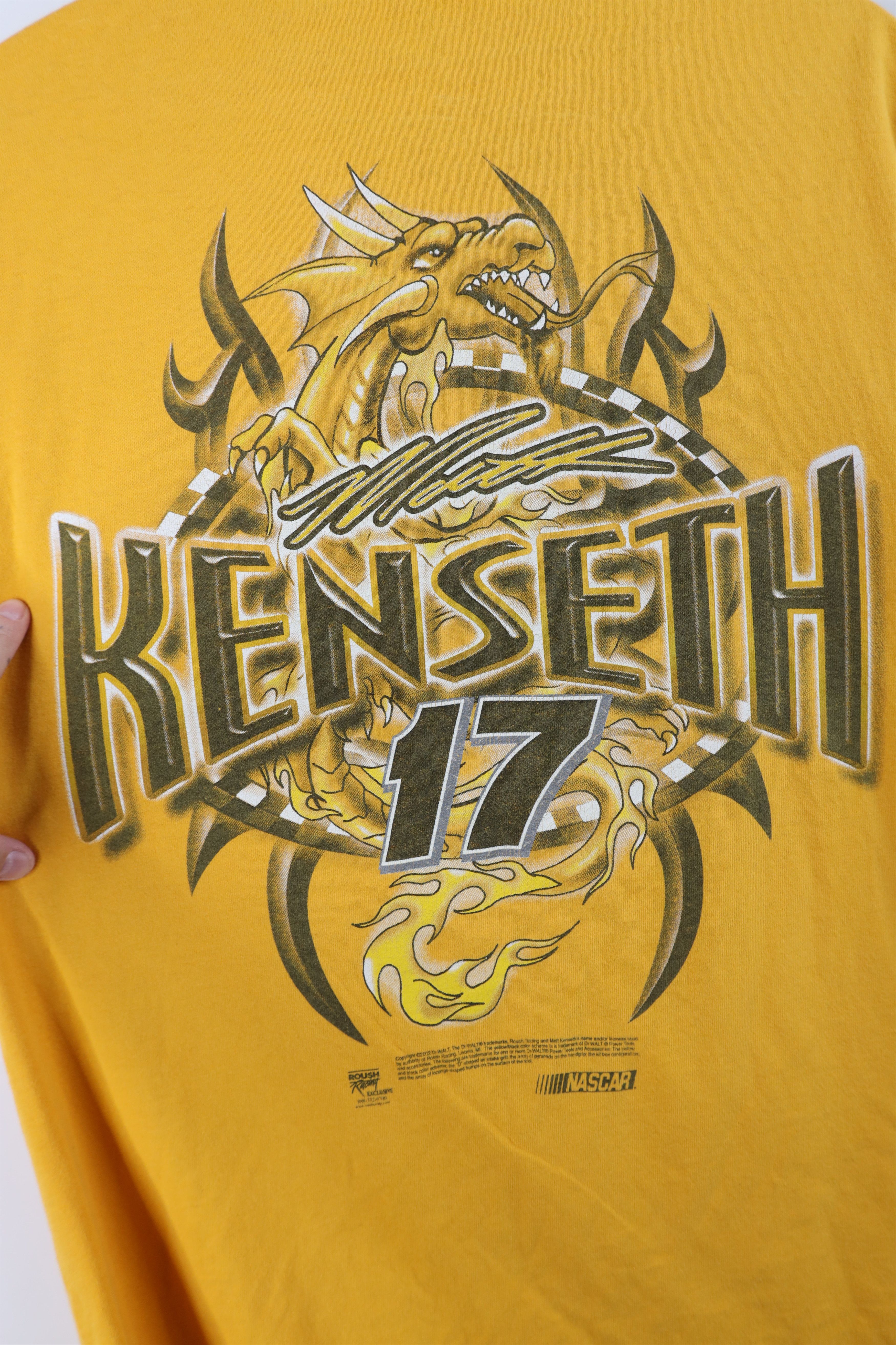 Vintage Vintage Y2K 2002 NASCAR Kenseth Racing Dragon Tribal T-Shirt Size US L / EU 52-54 / 3 - 12 Thumbnail