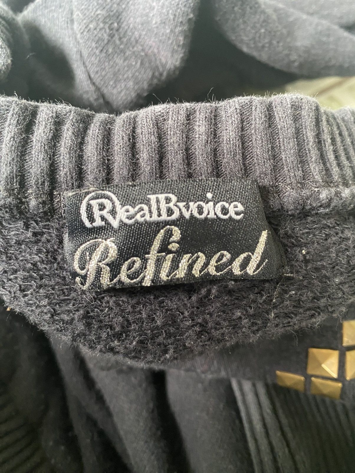 Japanese Brand Vintage REALBVOICE Embroidery Refined Crewneck Size US M / EU 48-50 / 2 - 15 Thumbnail