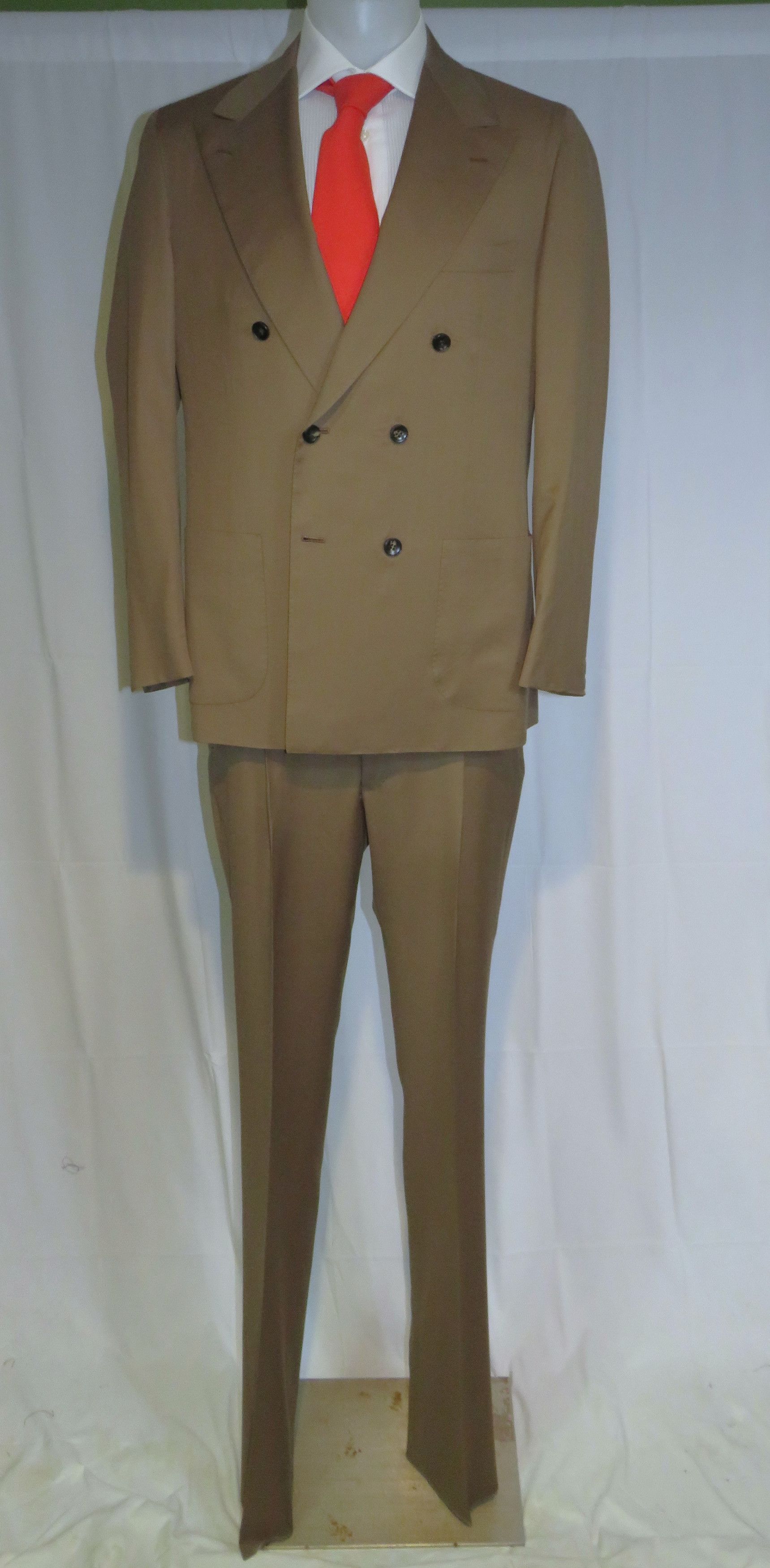 Kiton Custom Solid Brown Double Breasted Suit 45L NWT $12000 Size 46L - 1 Thumbnail
