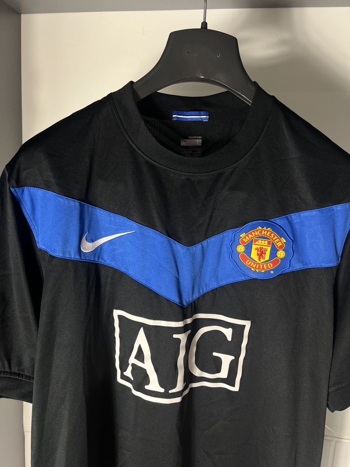 Vintage VERY RARE NIKE FC MANCHESTER UNITED ENGLAND SOCCER JERSEY Size US L / EU 52-54 / 3 - 4 Thumbnail