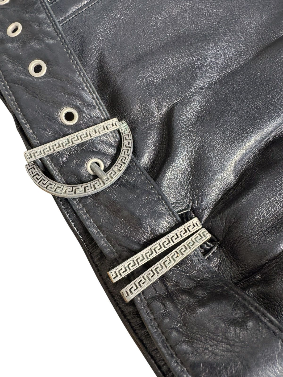 Versace Gianni Versace SS 94 leather Medusa safety pin biker jacket Size M / US 6-8 / IT 42-44 - 9 Thumbnail