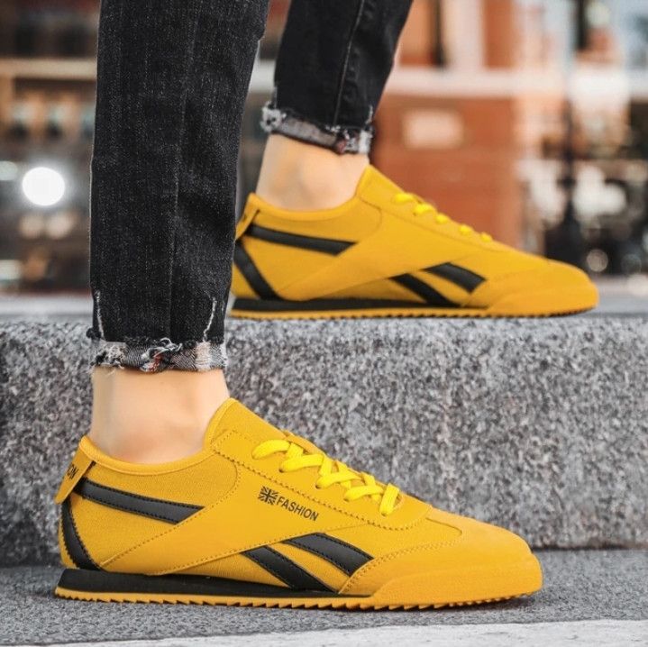 Gymshark Men's Fashion Sneakers Size US 11 / EU 44 - 1 Thumbnail