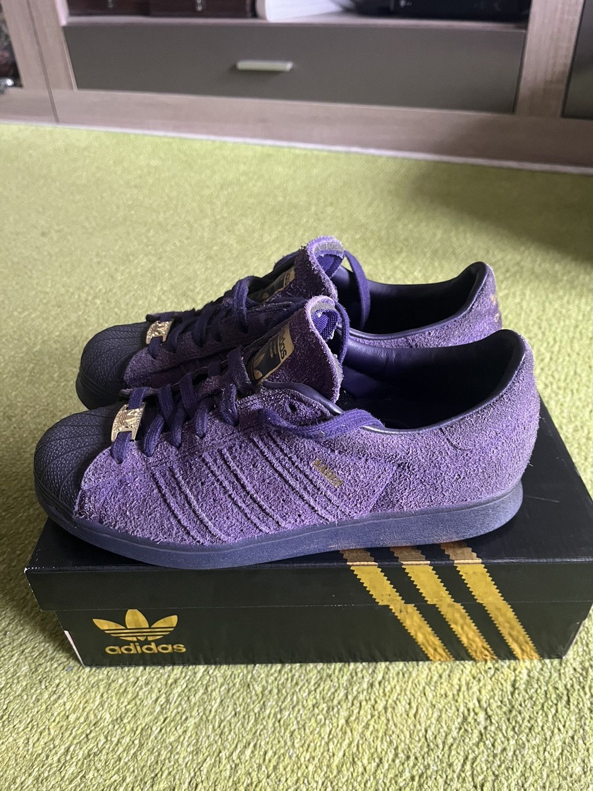 Adidas Kader Sylla Superstar Size US 8 / EU 41 - 2 Thumbnail