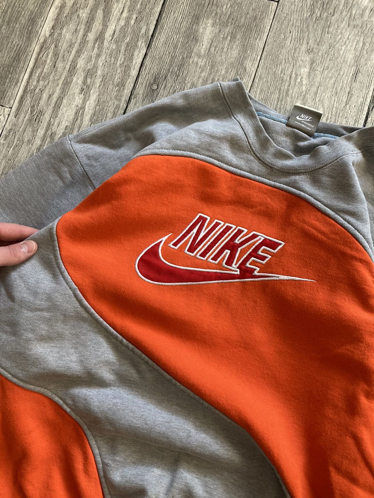 Nike × Vintage Custom crewneck sweatshirt nike spellout M 90’s 00’s y2k Size US M / EU 48-50 / 2 - 7 Thumbnail