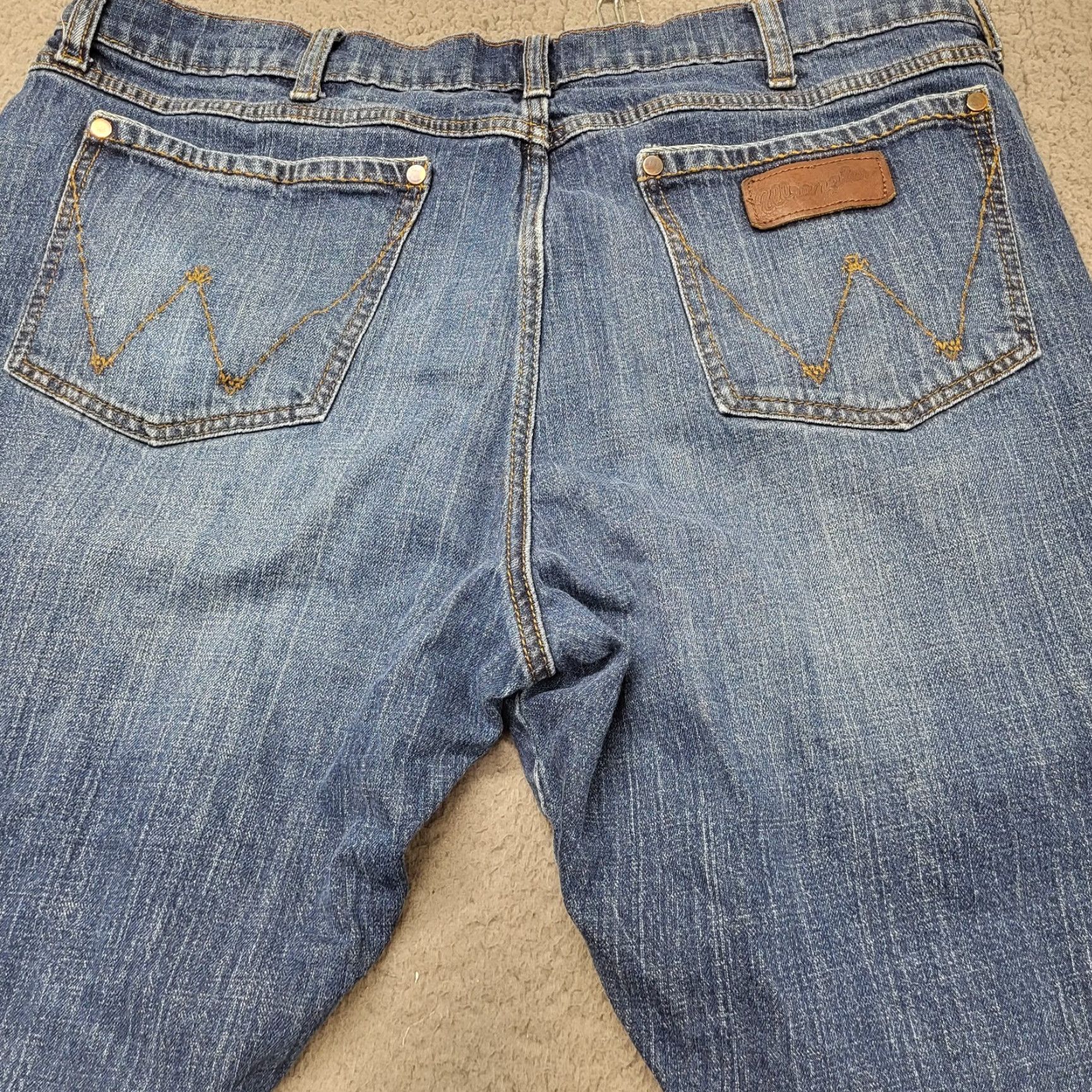 Wrangler Wrangler Retro Jeans Mens 38x32 Blue Relaxed Bootcut Denim Western Outdoor Jeans Size US 38 / EU 54 - 6 Thumbnail