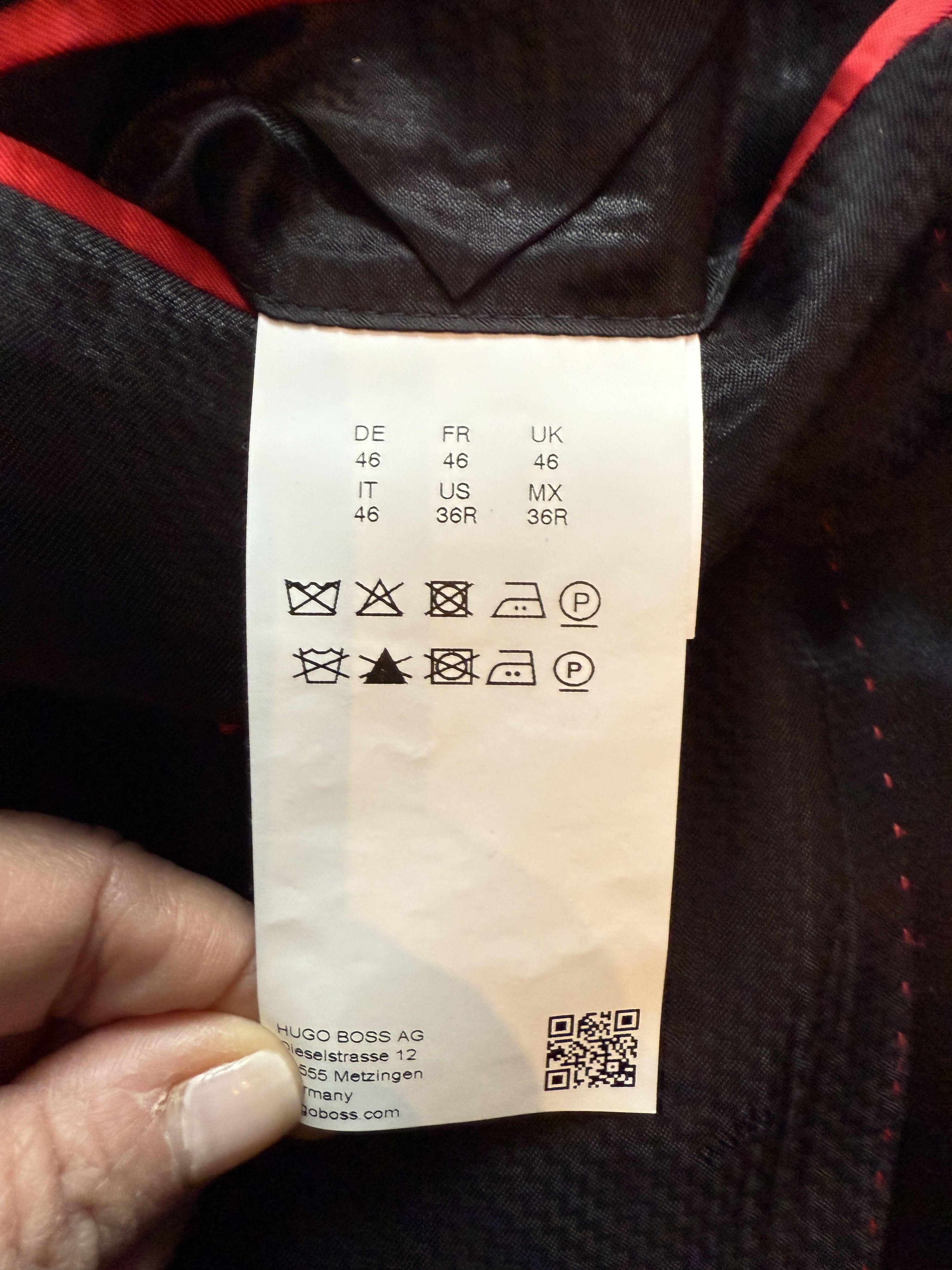 Hugo Boss Hugo Boss Black Tuxedo – Size 36R – Mint Condition Size 36R - 5 Thumbnail