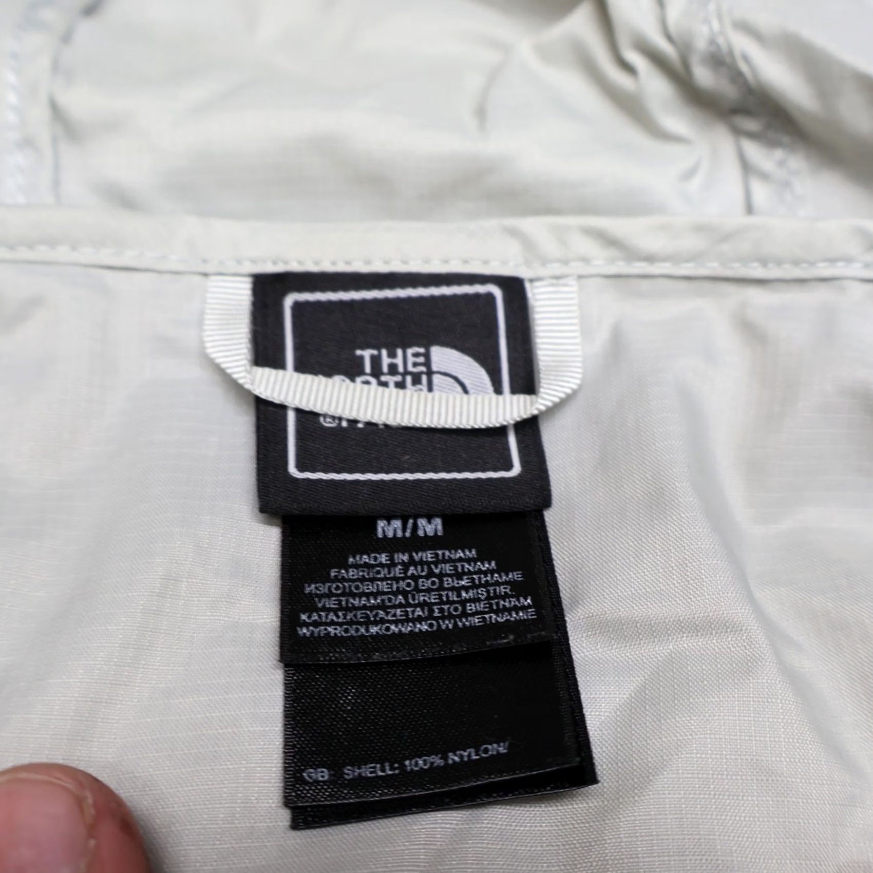 The North Face The North Face Jacket Mens M White Windbreaker Ripstop Nylon Full Zip Lightweight Pockets Size US M / EU 48-50 / 2 - 7 Thumbnail