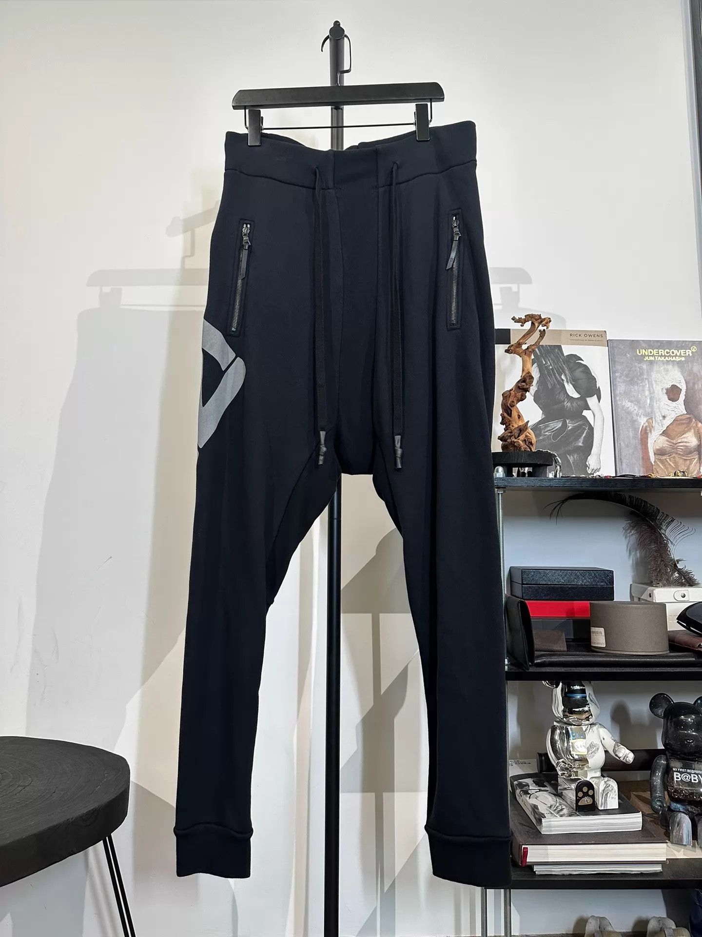 Boris Bidjan Saberi Boris Bidjan Saberi 11by bbs embroidered cuffed pant LNWT Size US 34 / EU 50 - 2 Thumbnail