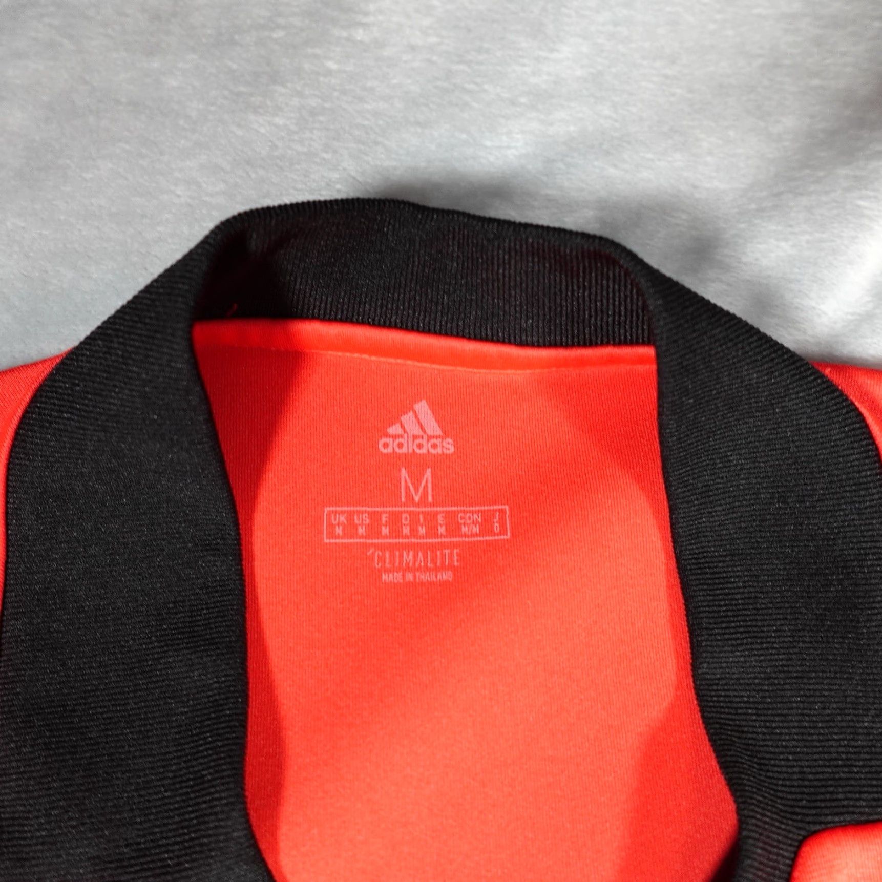 Adidas Adidas Soccer Jersey Referee SD 2019/2020 T-Shirt Mens M Orange 100% Polyester Short Sleeve V-Neck Jersey Logo Soccer Performance Sports Shirt Size US M / EU 48-50 / 2 - 7 Thumbnail