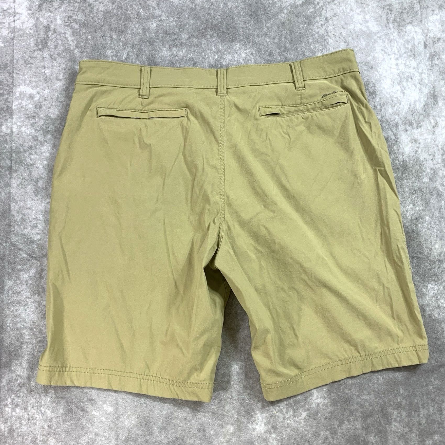 Eddie Bauer VINTAGE? No. (Cannot add) Size US 40 / EU 56 - 7 Thumbnail