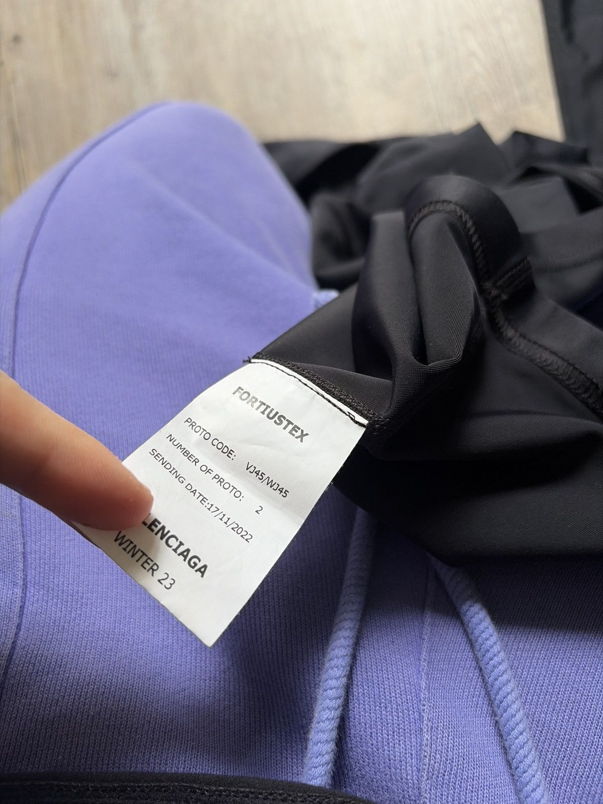 Balenciaga FW23 PROTOTYPE Balenciaga balaclava Hooded Long Sleeve Size US M / EU 48-50 / 2 - 6 Thumbnail