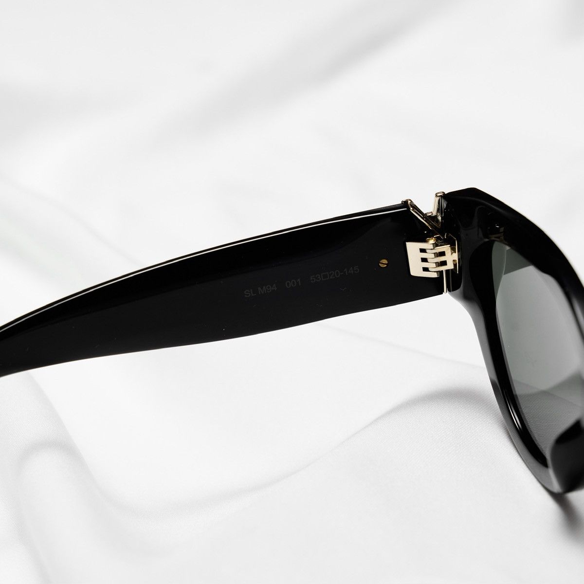 Saint Laurent Paris SAINT LAURENT SL M94 001 SUNGLASSES Size ONE SIZE - 5 Thumbnail