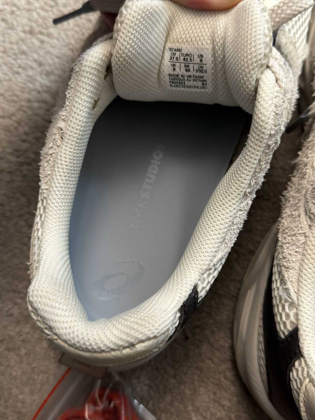 HAL Studios HAL STUDIOS x ASICS Gel-1130 ‘Glacier’ Size US 9 / EU 42 - 8 Thumbnail