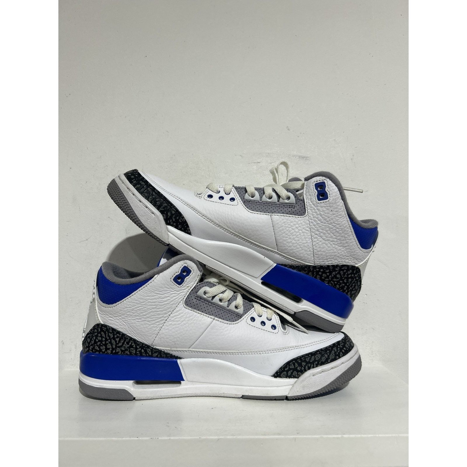 Jordan Brand JORDAN 3 RACER BLUE SIZE 10 PREOWNED Size US 10 / EU 43 - 2 Thumbnail