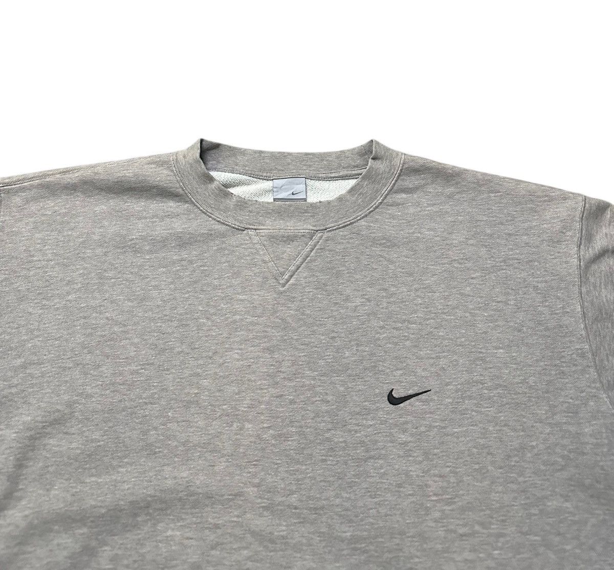 Nike Nike small logo pullover sweatshirt Size US XL / EU 56 / 4 - 3 Thumbnail