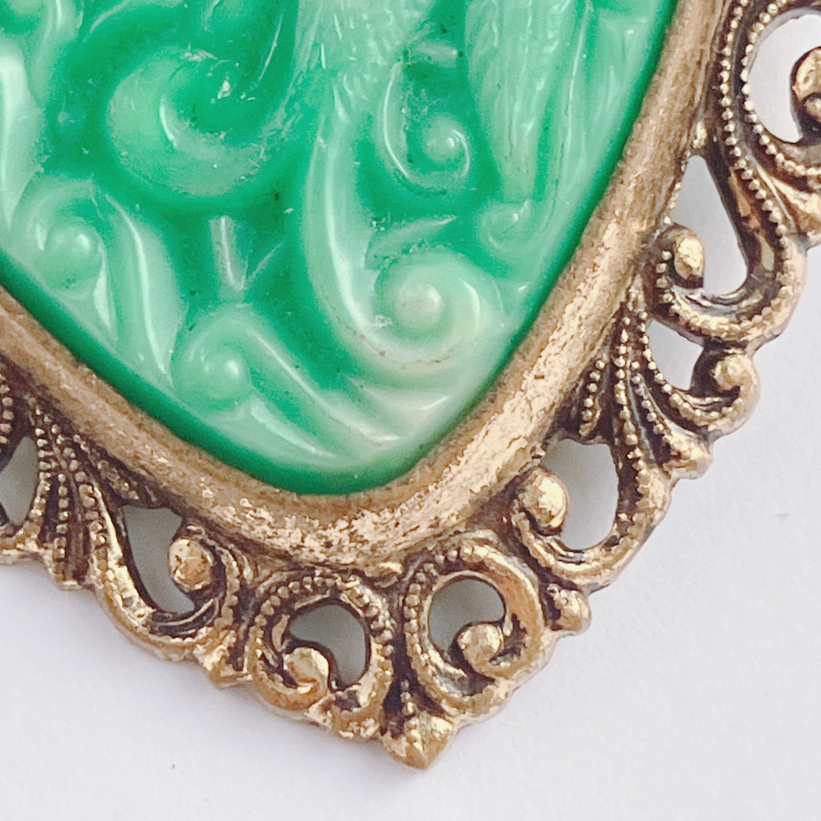 Vintage Vintage 40s Kitsch Dragon Pagoda Brooch Asian Style Size ONE SIZE - 4 Thumbnail