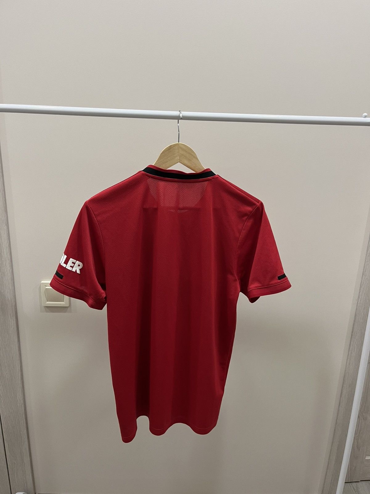 Adidas Adidas Manchester United 2019-20 Home Long Sleeve Jersey Size US M / EU 48-50 / 2 - 5 Thumbnail